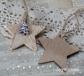 Kerstster met kerstbedeltje naar keuze