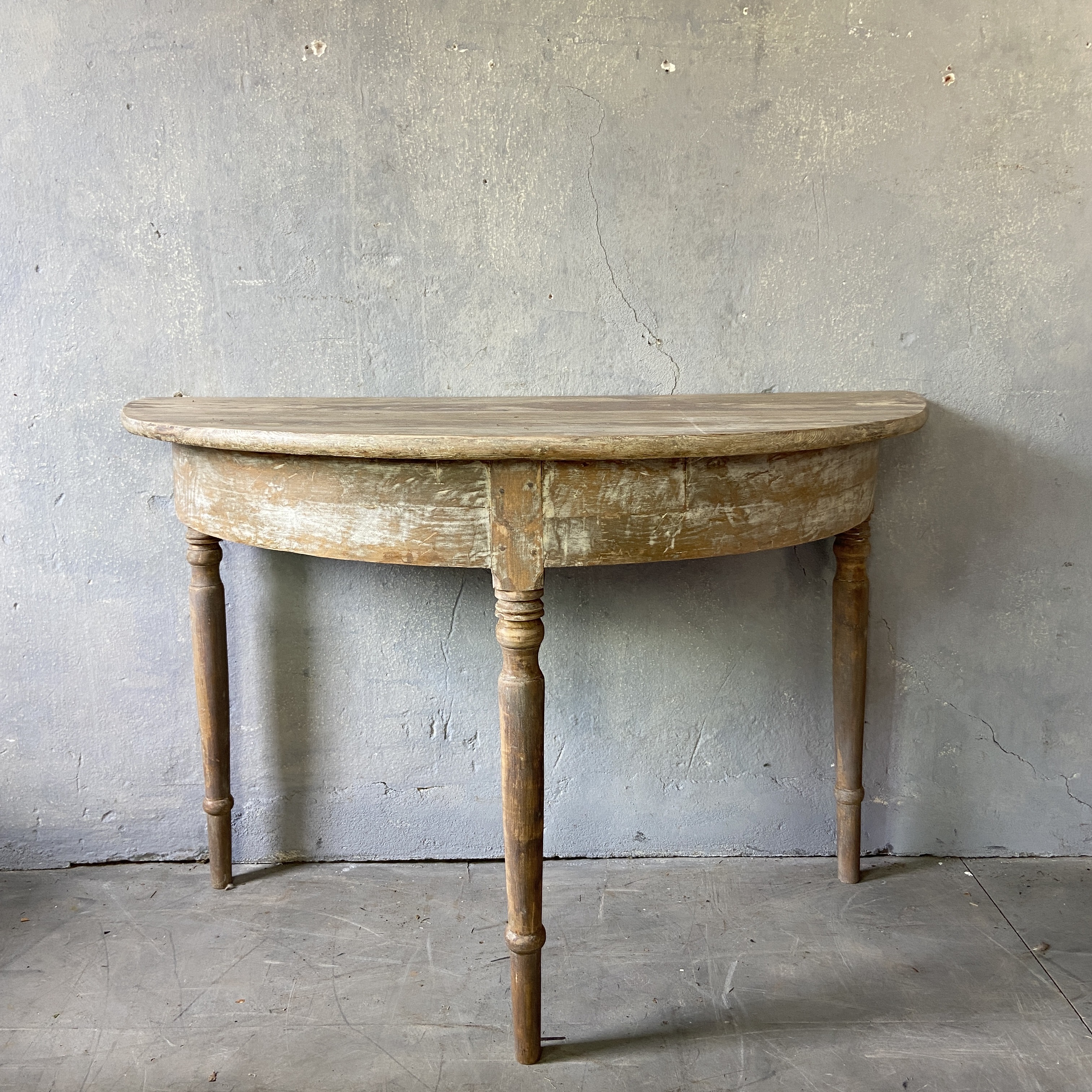Demi Lune tafel