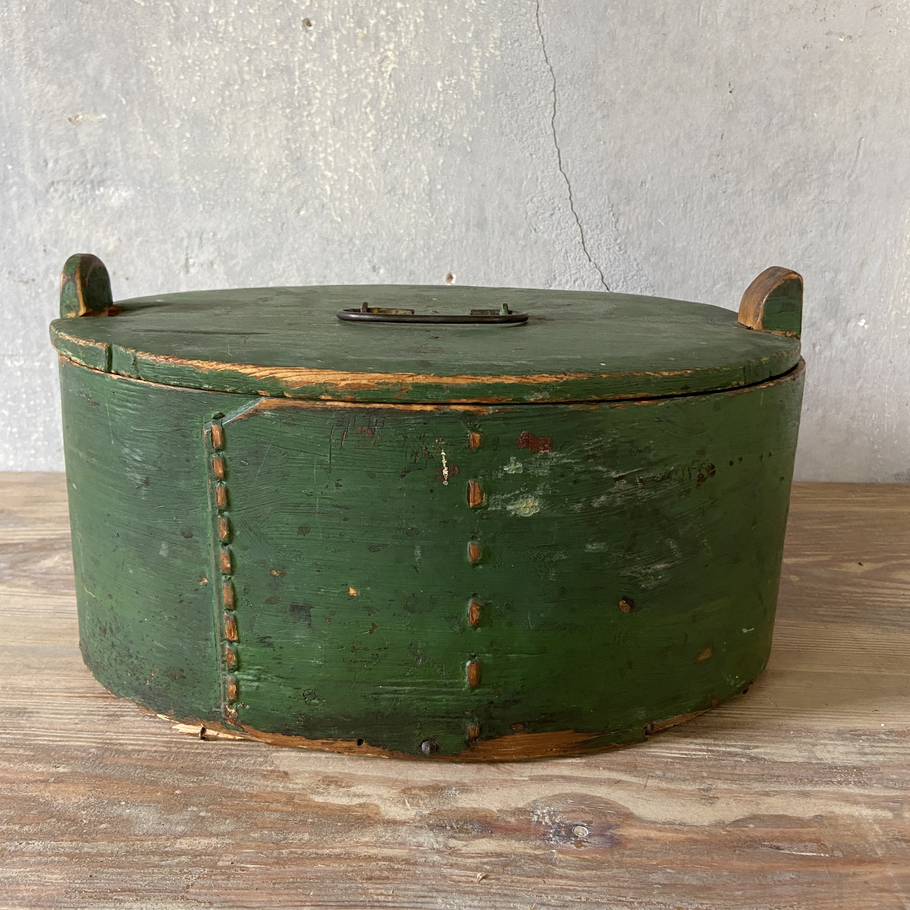 Bentwood box