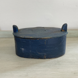 Bentwood box