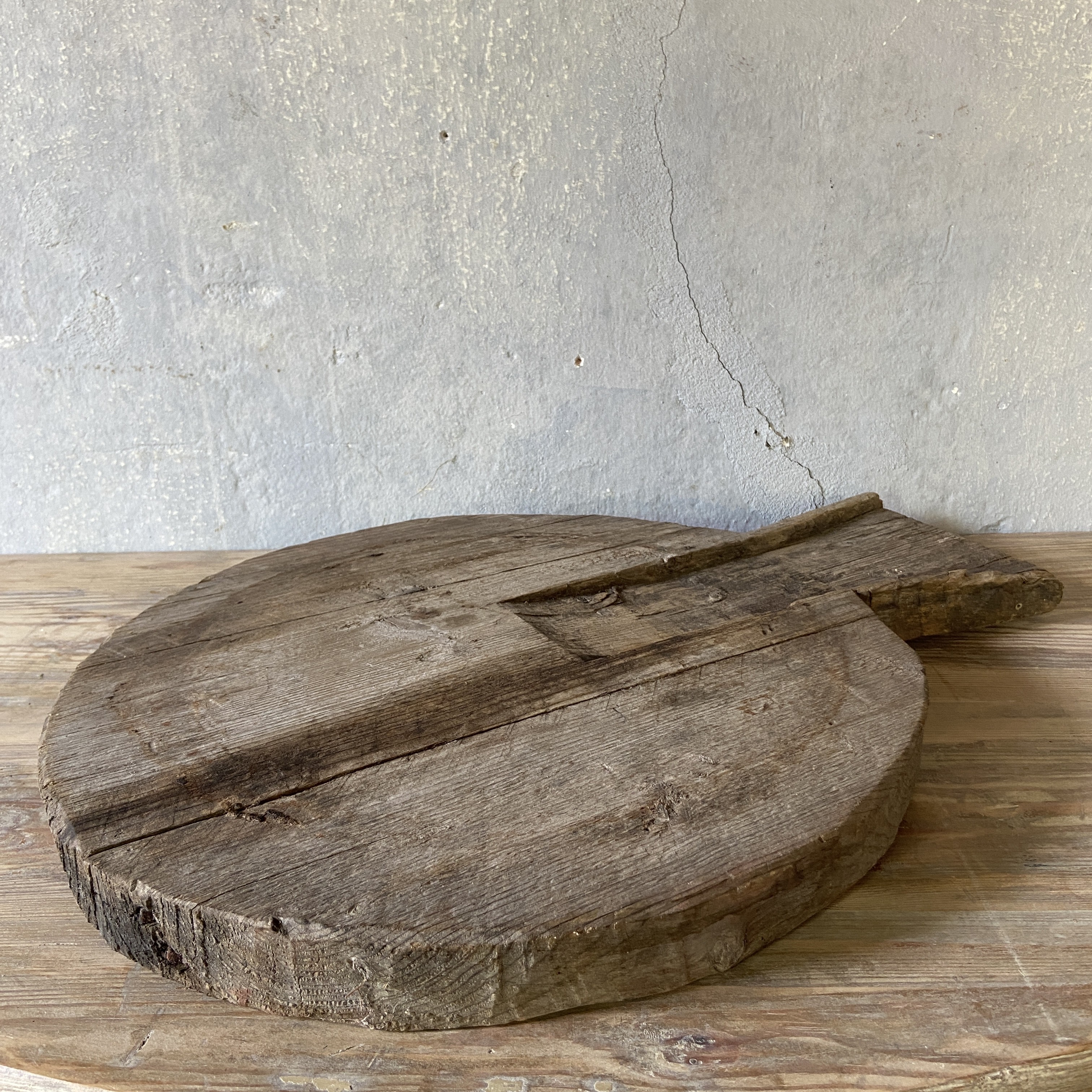 Grote Zweedse houten broodplank