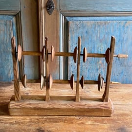 Houten spoelhouder 1860