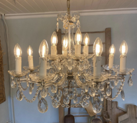 Maria Theresia kroonluchter, 12 lichts