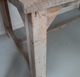 Stoere Super Robuuste eettafel voor de tuin of huis | 200 cm x 100 cm | 77 cm hoog = bovenkant blad