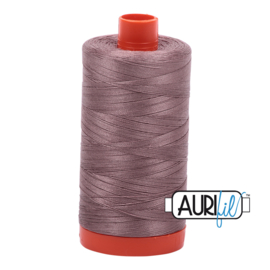 Aurifil Mako wt50 1300m 6731 tiramisu