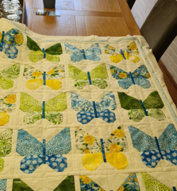 QuiltKit  Flitter Floral Butterfly  (sunshine and blue skies) 66 1/2" x78" ( 169x198)