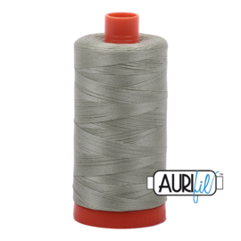 Aurifil Mako wt50 1300m 2902 light laurel green