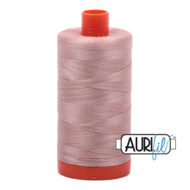 Aurifil Mako wt50 1300m 2375 antique blush