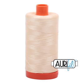 Aurifil Mako wt50 1300m 2123 butter