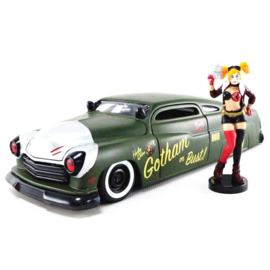 DC Comics Harley Quinn Mercury 1951 metal car + figure set