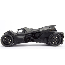 DC Comics Arkham Knight Batmobil metal car + figure set - Scale 1:24