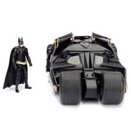 Batman DC Comics The Dark Knight Batmobile 2008 metal  Car & Figure - Scale 1:24