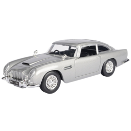 James Bond Aston Martin DB8 car - Scale 1:24