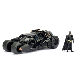 Batman DC Comics The Dark Knight Batmobile 2008 metal  Car & Figure - Scale 1:24