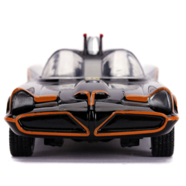 DC Comics Batman Batmobil Metal 1966 car + figure set Scale: 1:32