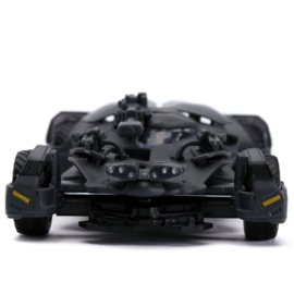 DC Comics Batman Batmobil Metal car + figure set - Scale: 1:32