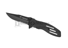 Smith & Wesson Extreme Ops SWA24S Serrated Folder Knife. Blk