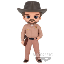 Stranger Things Hopper Q posket figure 15cm