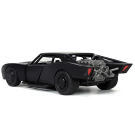 DC Comics The Batman Batmobil Metal car + Batman figure set - Scale: 1:32