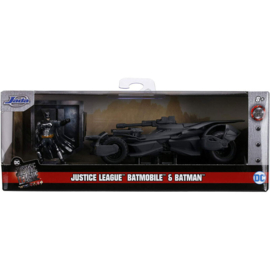 DC Comics Batman Batmobil Metal car + figure set - Scale: 1:32