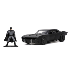 DC Comics The Batman Batmobil Metal car + Batman figure set - Scale: 1:32
