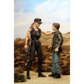 Terminator 2 Judgment Day Sarah Connor and John Connor set 2 figures - 18cm