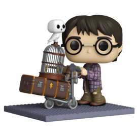 FUNKO POP figure Harry Potter Anniversary Harry Pushing Trolley (135)