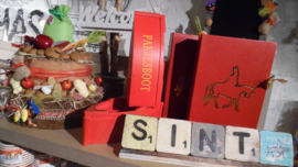 houten scrabble letters