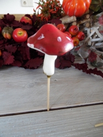 paddestoel op steker | rood met witte stippen