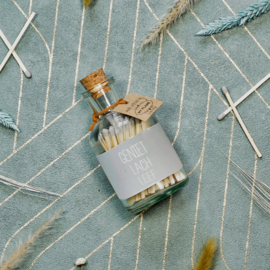 LUCIFERS - geniet lach leef