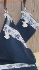 gastenhanddoek "typical dutch" met zeep