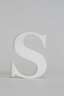 piepschuim letter S