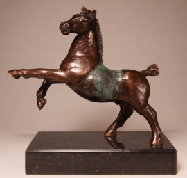 Paardenpassie - bronzen paardenbeeld