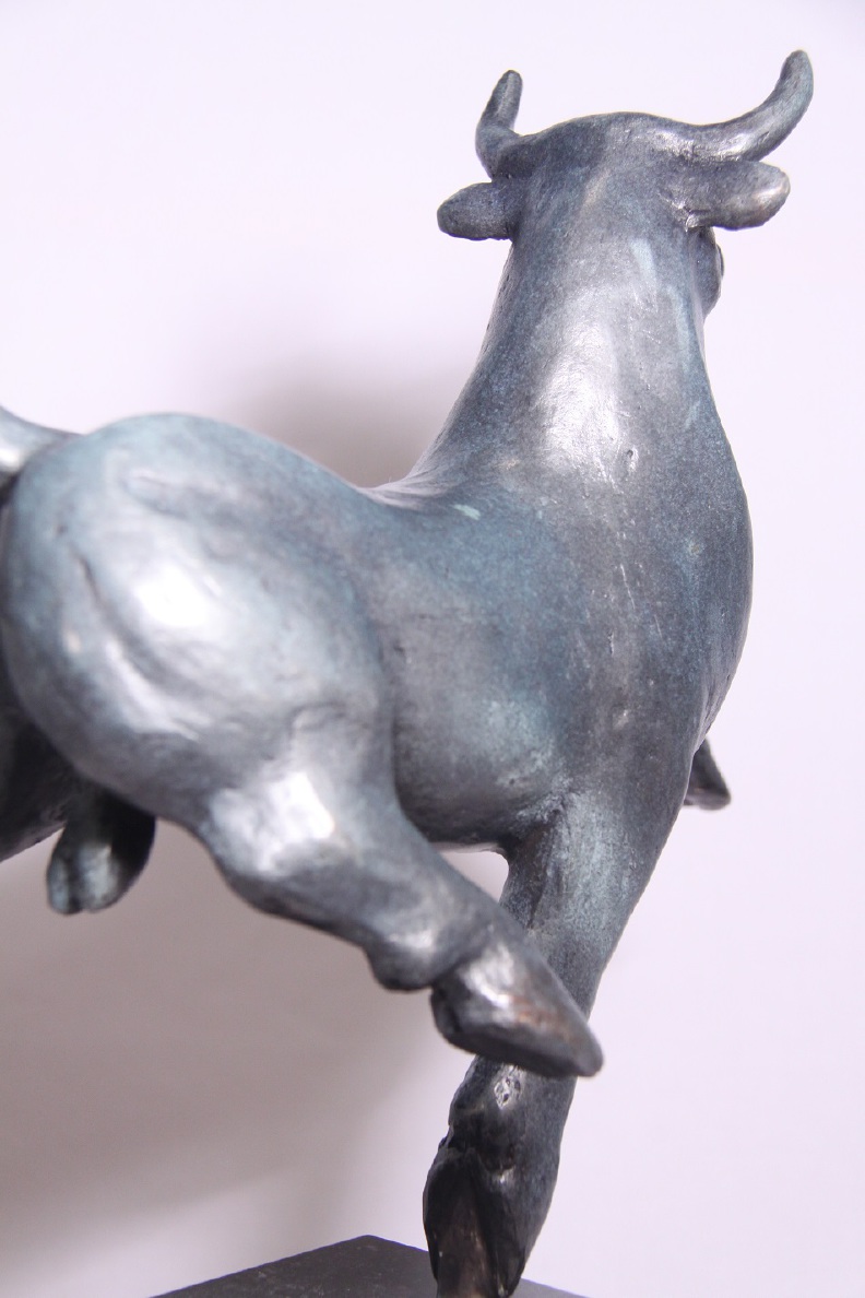 Stier Eleftherios - Bronzen beelden galerie