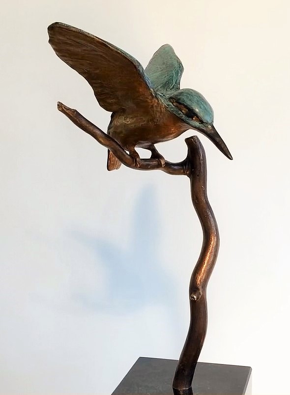 Bronzeskulptur Eisvogel