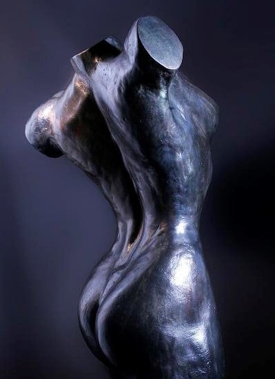 Bronzen beeld vrouw - statue female torso