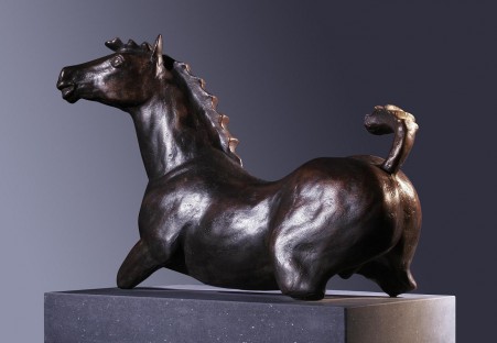 Bronzen paardenbeeld - paardentorso op sokkel