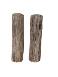 Hoge houten kandelaar