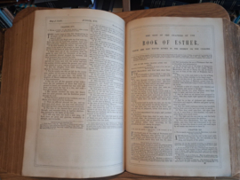 Henry, Matthew (kanttekeningen)-The Family Devotional Bible