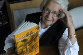 Woude Hettinga, Betty van der-Een pastorie in weer en wind (nieuw)