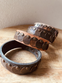 Stoere armband | echt leer | kleur taupe