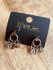 Rvs oorbellen | zilver met de letters love