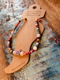 Ibiza style enkelbandje met smiley’s