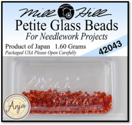 42043 Petite Glass Beads Rich Red