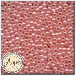 02005 Glass Seed Beads Dusty Rose
