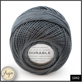 Durable borduur- en haakkatoen 1042