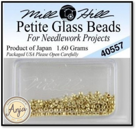 40557 Petite Glass Beads Gold