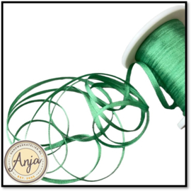 Smaragd groen zijdelint 2 mm per meter ZL-911