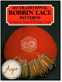 100 traditional Bobbin Lace Patterns - Geraldine Stott and Bridget Cook