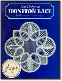 Honiton Lace - Pat Perryman and Cynthia Voyey